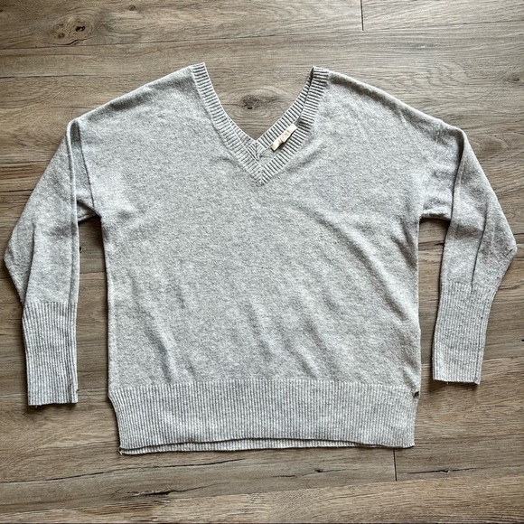 🔥SALE - any 4/$20. Esprit Lightweight Knit - Picture 1 of 4